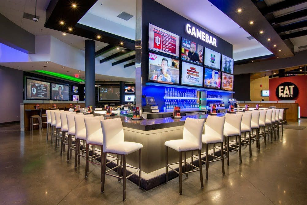 Dave and Buster's Game Bar