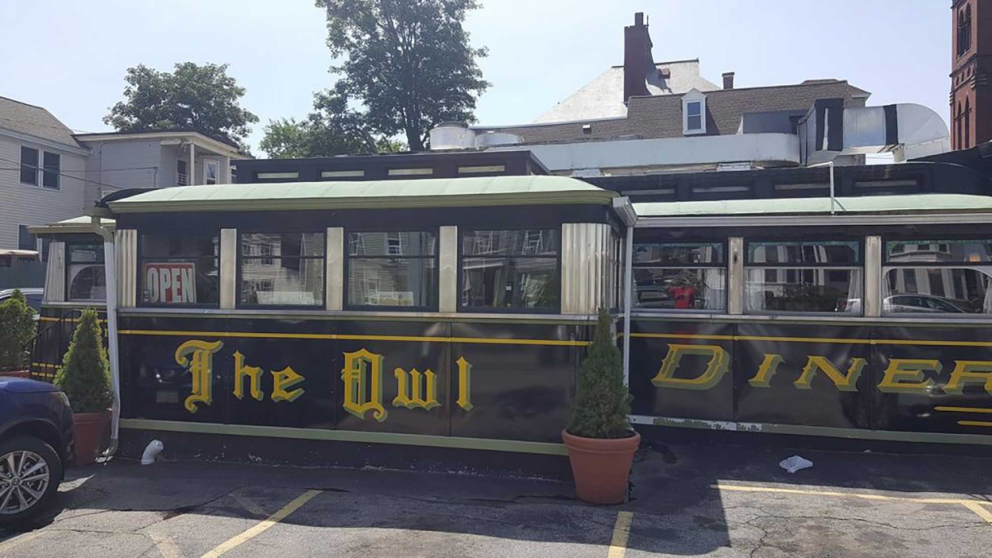 Four Sisters Owl Diner