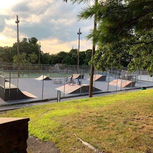 Simonds Park – Town Common