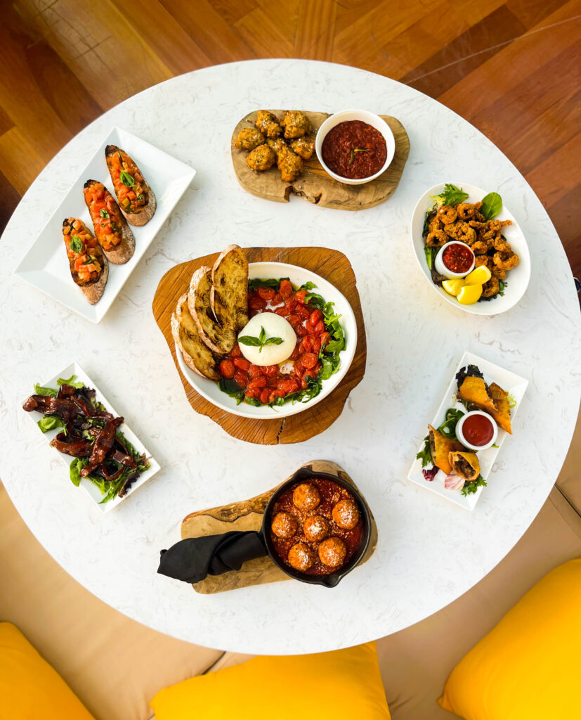 Chateau Merrimack Resort & Spa